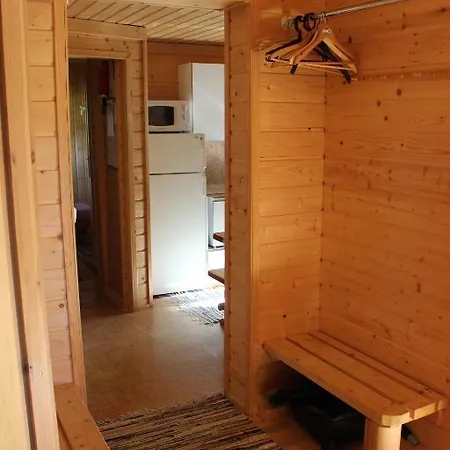 Jokikumpu Farmtourism * Reittiö